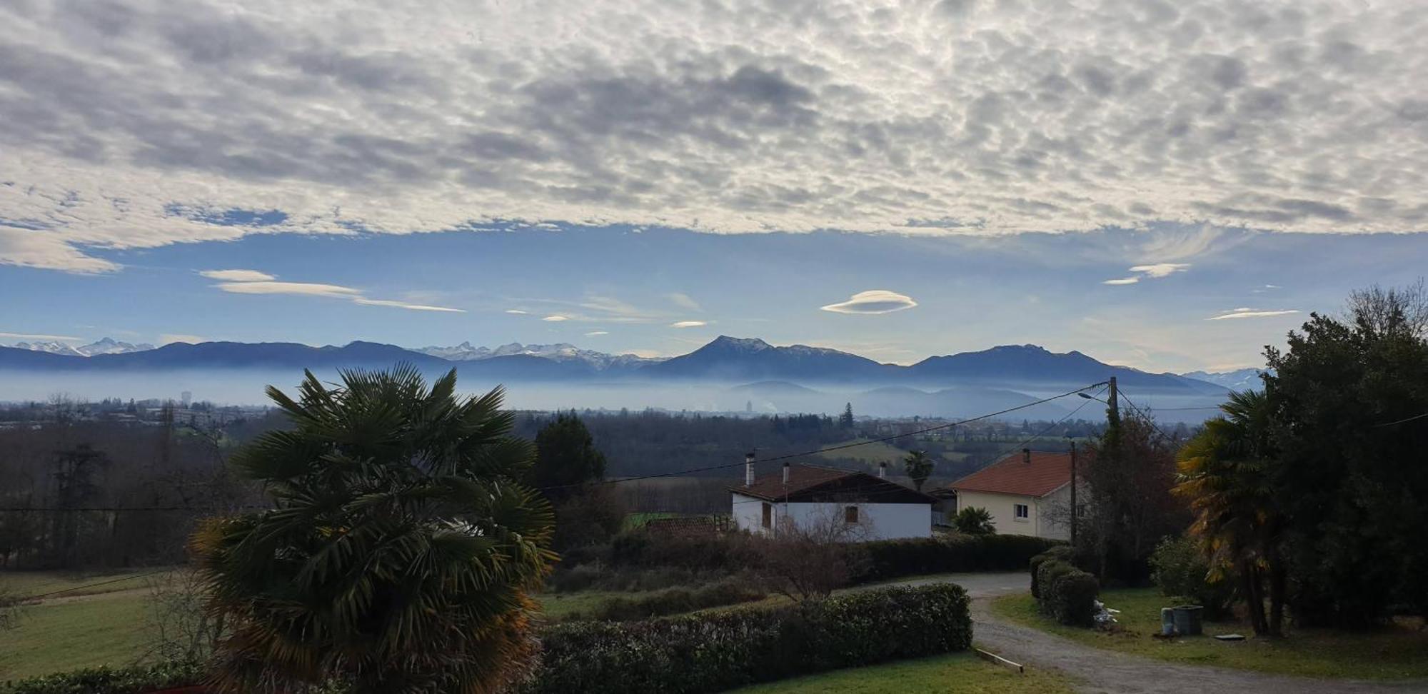 Pyrenees Vue Gite - Vues Fantastique, Parking Gratuit Sur Place & Piscine Saint Gaudens Kültér fotó
