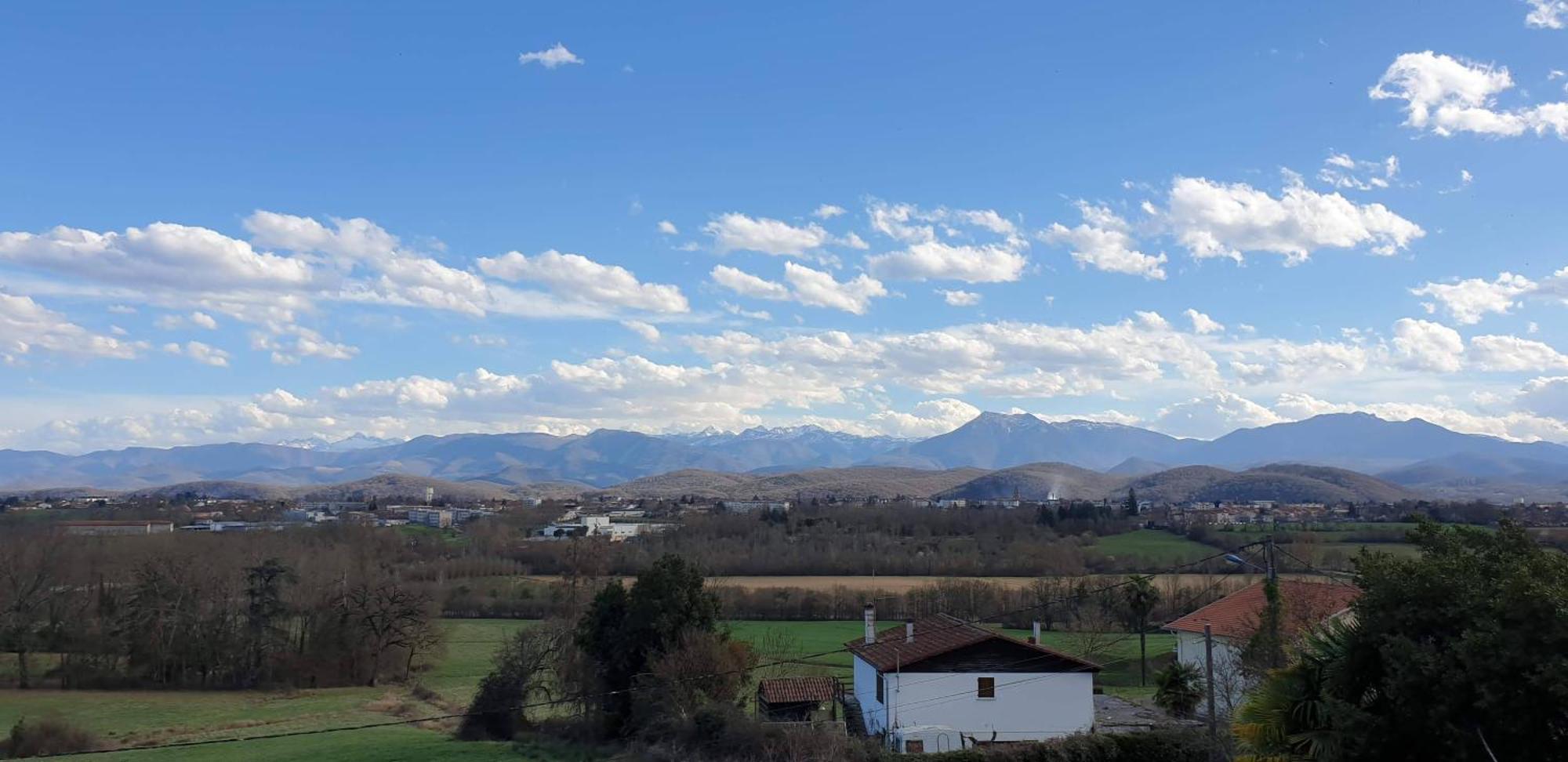 Pyrenees Vue Gite - Vues Fantastique, Parking Gratuit Sur Place & Piscine Saint Gaudens Kültér fotó